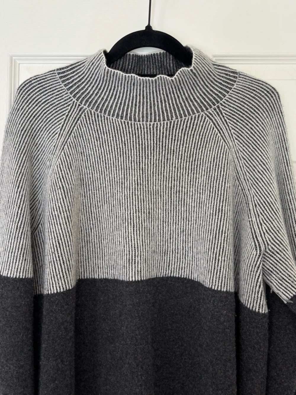 Summersalt The Luxe Cashmere and Wool Blend Two Tone Ribbed Funnel Neck Sweater - Picture 3 of 6